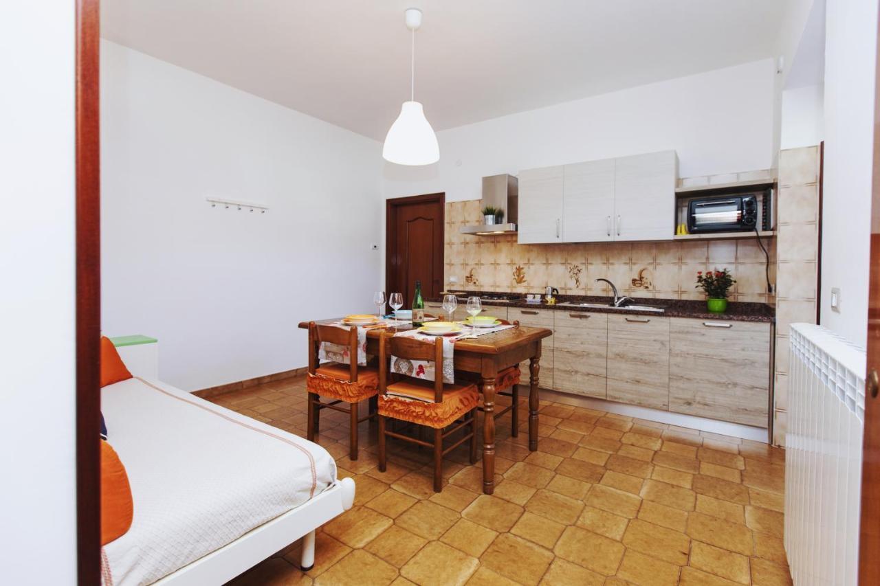 Trekking House Apartment อาเจโรลา ภายนอก รูปภาพ